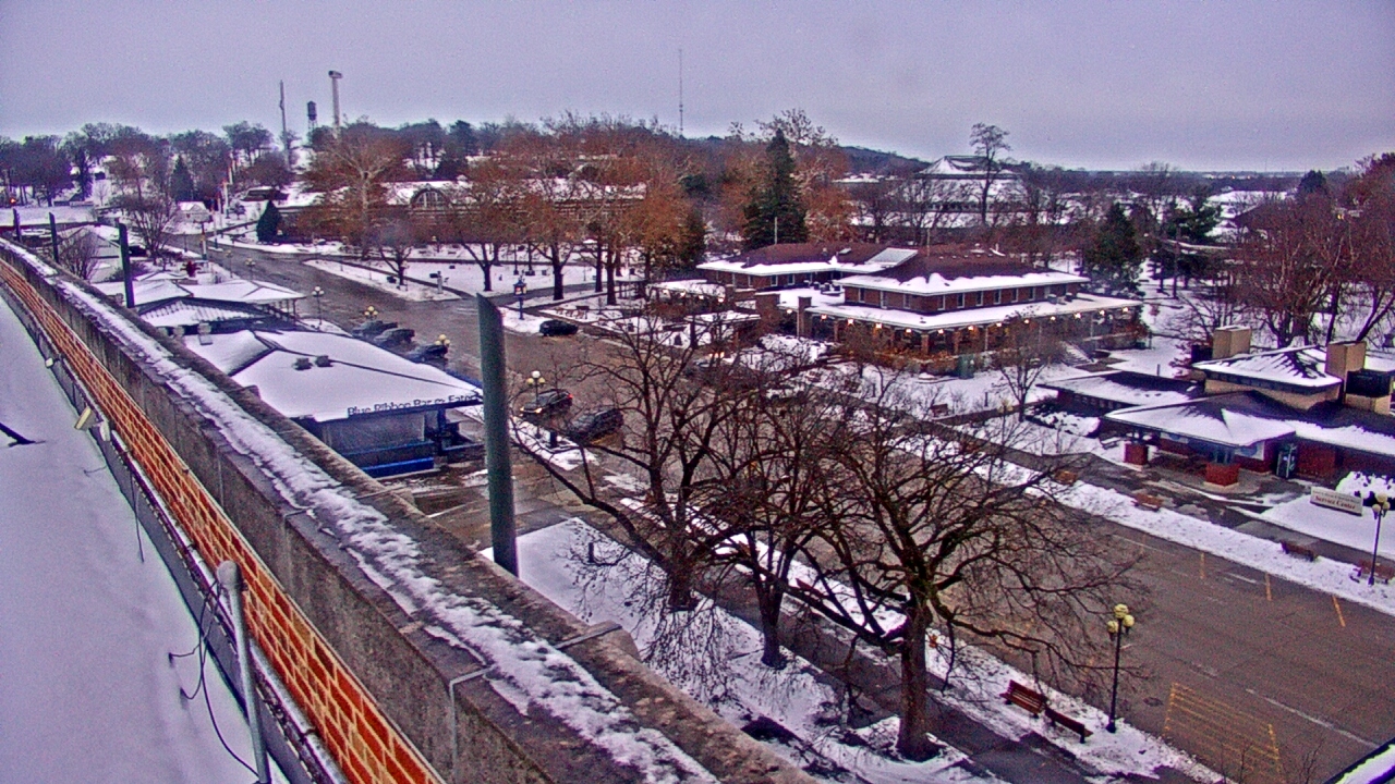 Thumbnail for current weather camera view from Iowa State Fair Grounds in Des Moines, Iowa