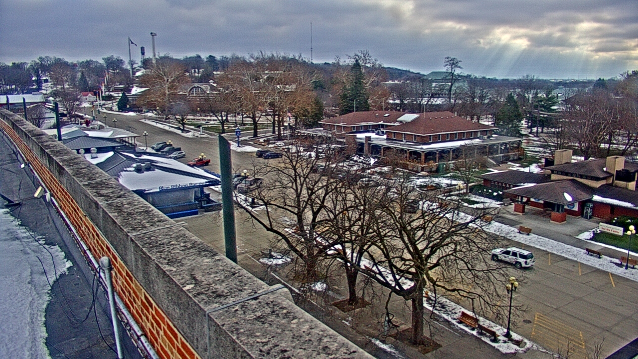 Thumbnail for current weather camera view from Iowa State Fair Grounds in Des Moines, Iowa