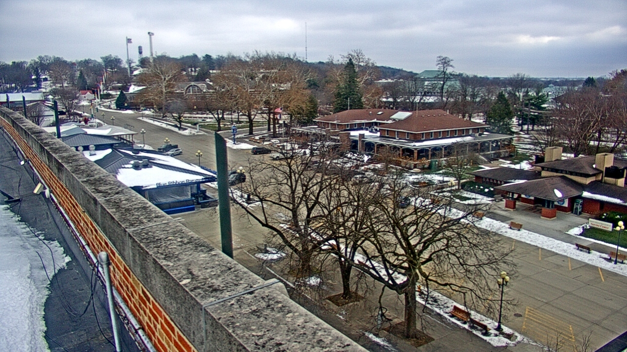 Thumbnail for current weather camera view from Iowa State Fair Grounds in Des Moines, Iowa