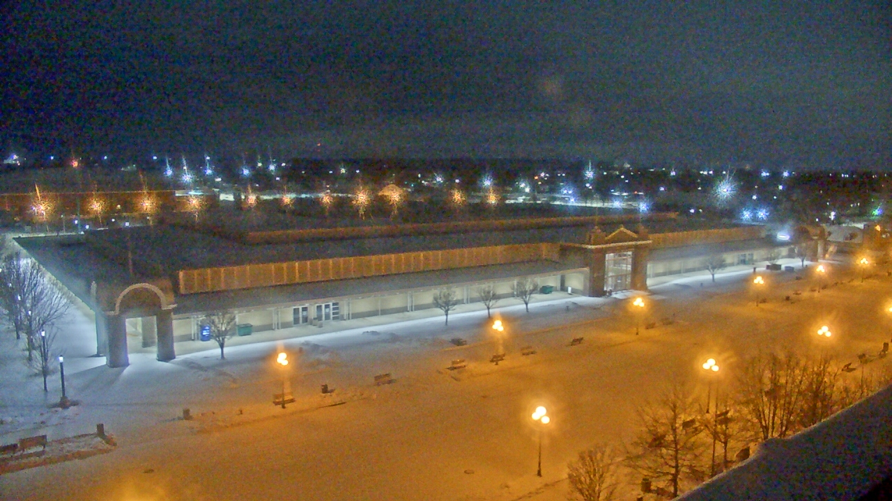 Thumbnail for current weather camera view from Iowa State Fair Grounds in Des Moines, Iowa