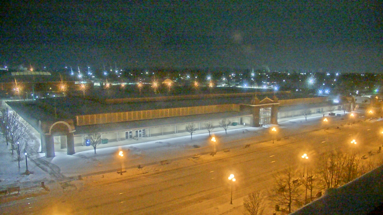 Thumbnail for current weather camera view from Iowa State Fair Grounds in Des Moines, Iowa