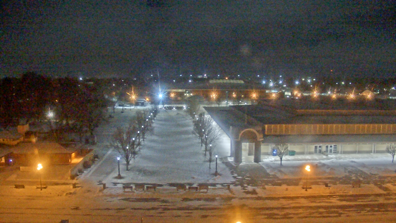Thumbnail for current weather camera view from Iowa State Fair Grounds in Des Moines, Iowa