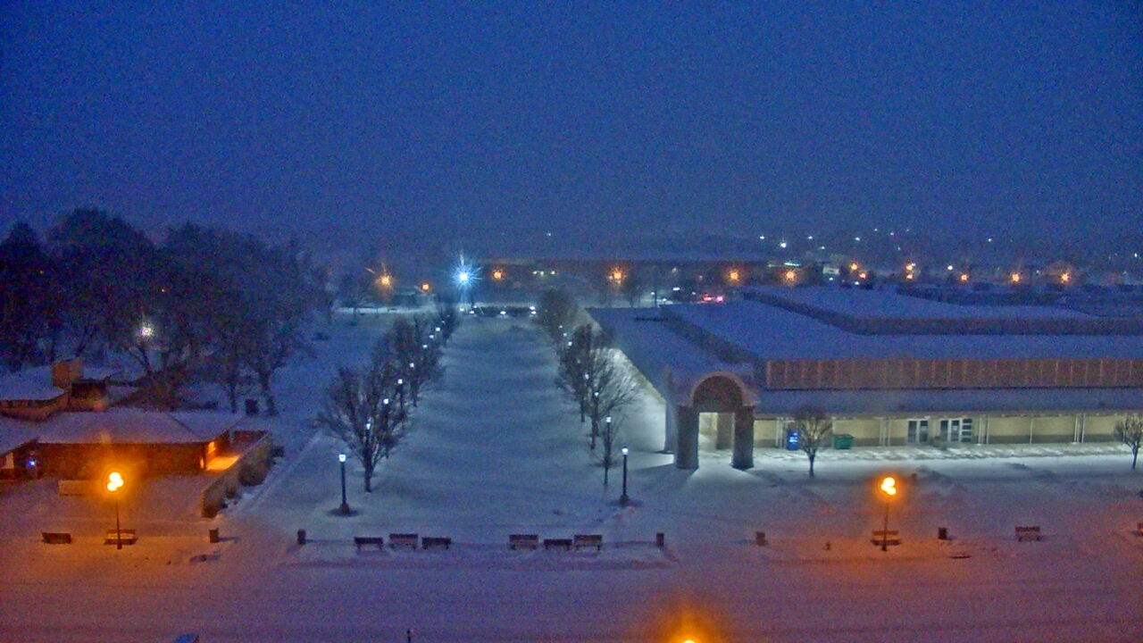 Thumbnail for current weather camera view from Iowa State Fair Grounds in Des Moines, Iowa