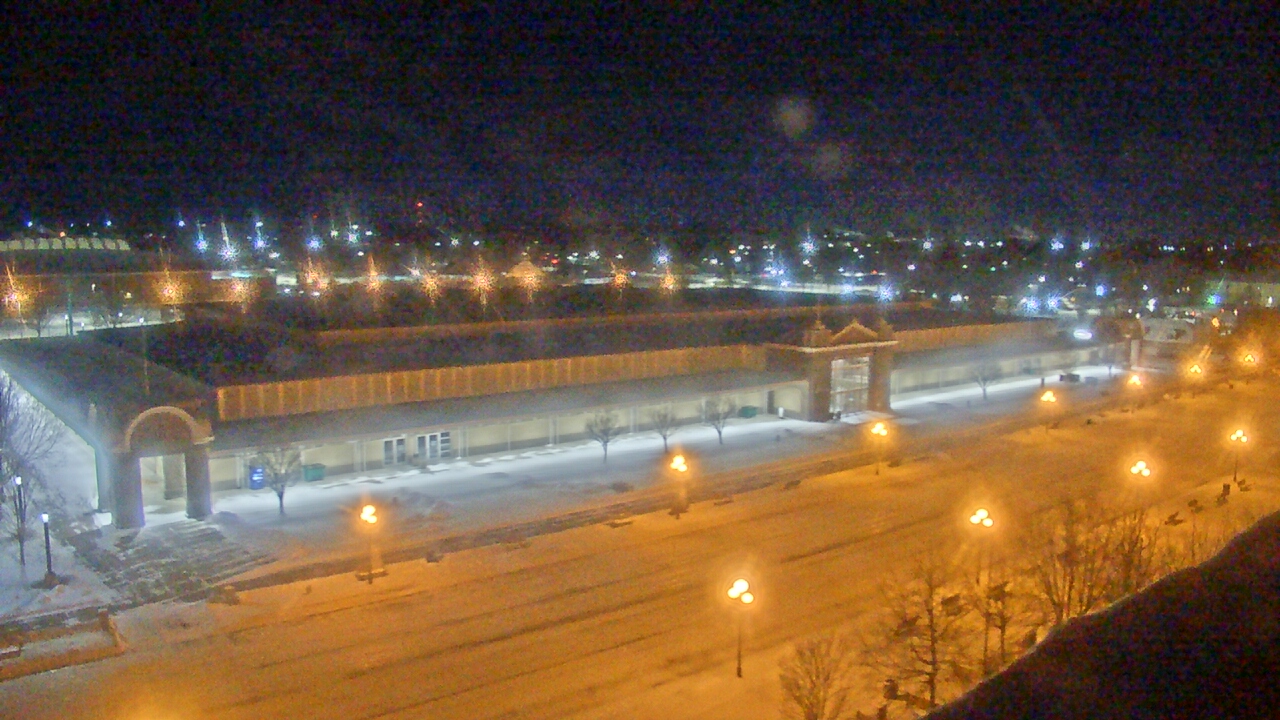 Thumbnail for current weather camera view from Iowa State Fair Grounds in Des Moines, Iowa