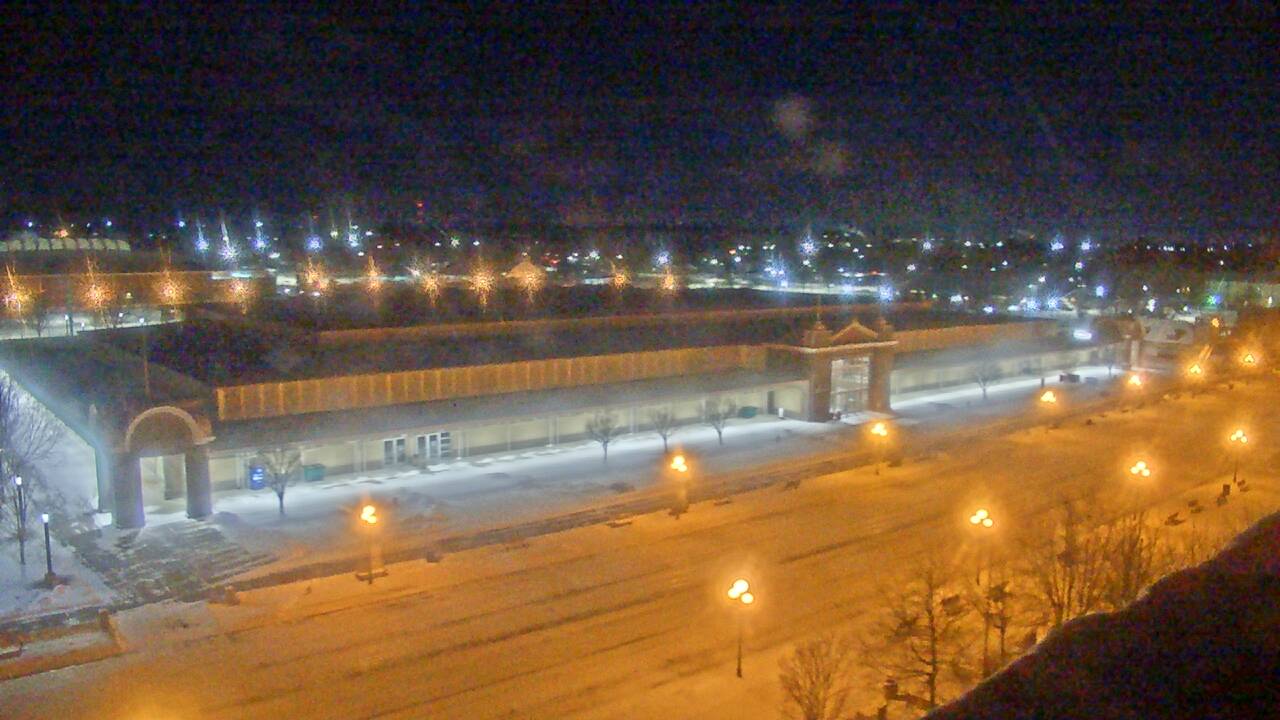 Thumbnail for current weather camera view from Iowa State Fair Grounds in Des Moines, Iowa