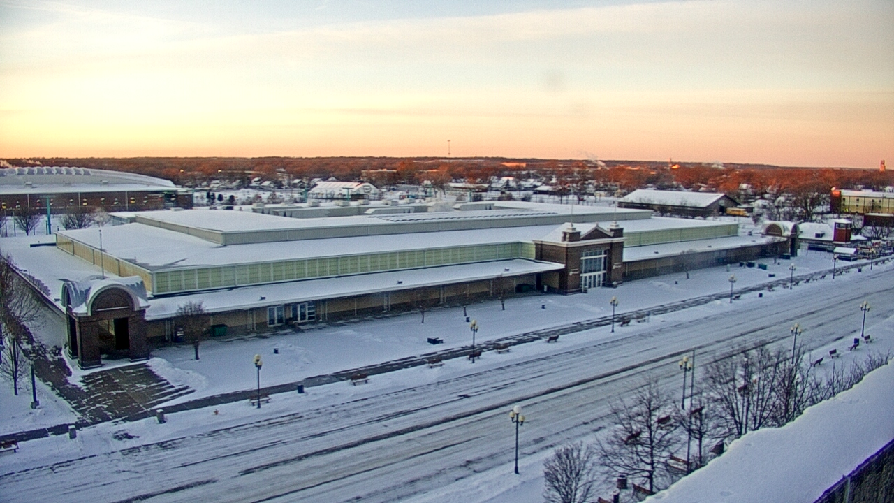 Thumbnail for current weather camera view from Iowa State Fair Grounds in Des Moines, Iowa