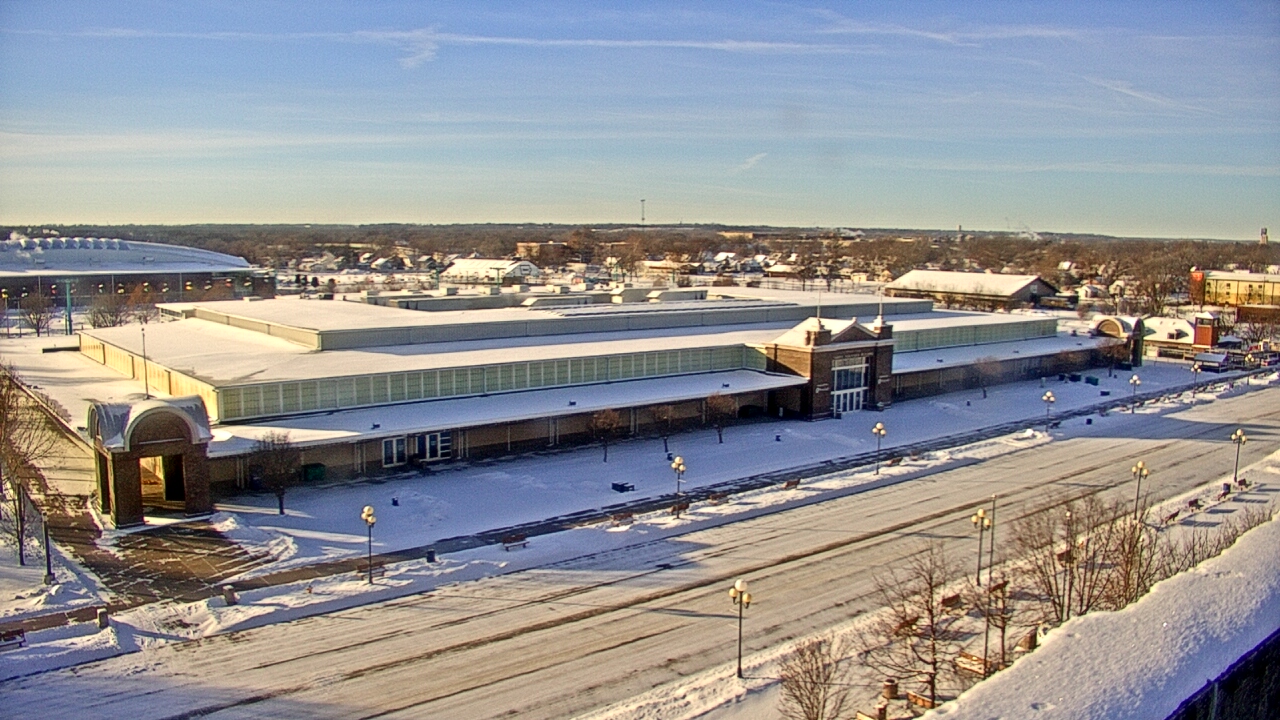 Thumbnail for current weather camera view from Iowa State Fair Grounds in Des Moines, Iowa
