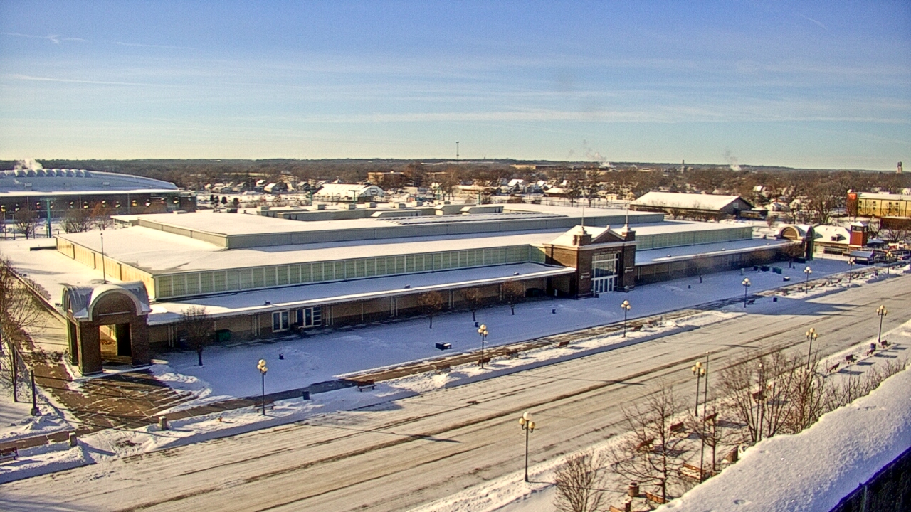 Thumbnail for current weather camera view from Iowa State Fair Grounds in Des Moines, Iowa