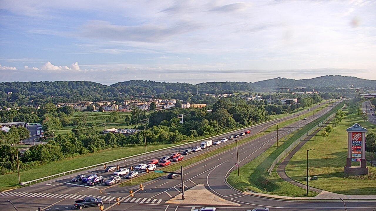 Thumbnail for current weather camera view from Towne Acres ES in Johnson City, Tennessee