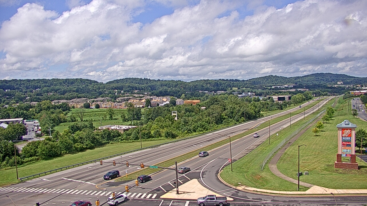 Thumbnail for current weather camera view from Towne Acres ES in Johnson City, Tennessee