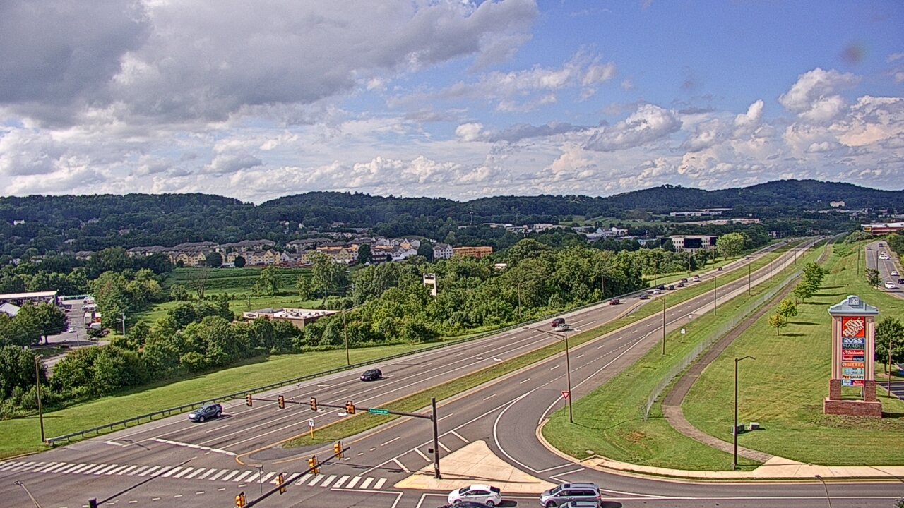 Thumbnail for current weather camera view from Towne Acres ES in Johnson City, Tennessee