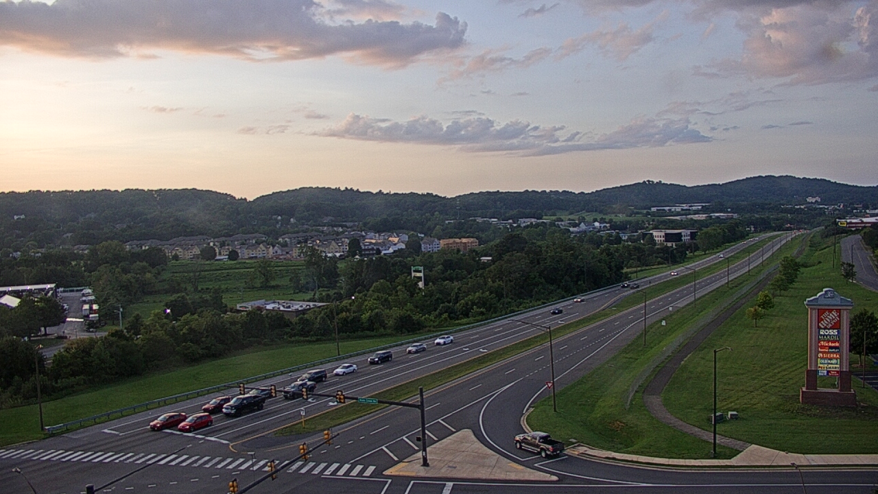 Thumbnail for current weather camera view from Towne Acres ES in Johnson City, Tennessee
