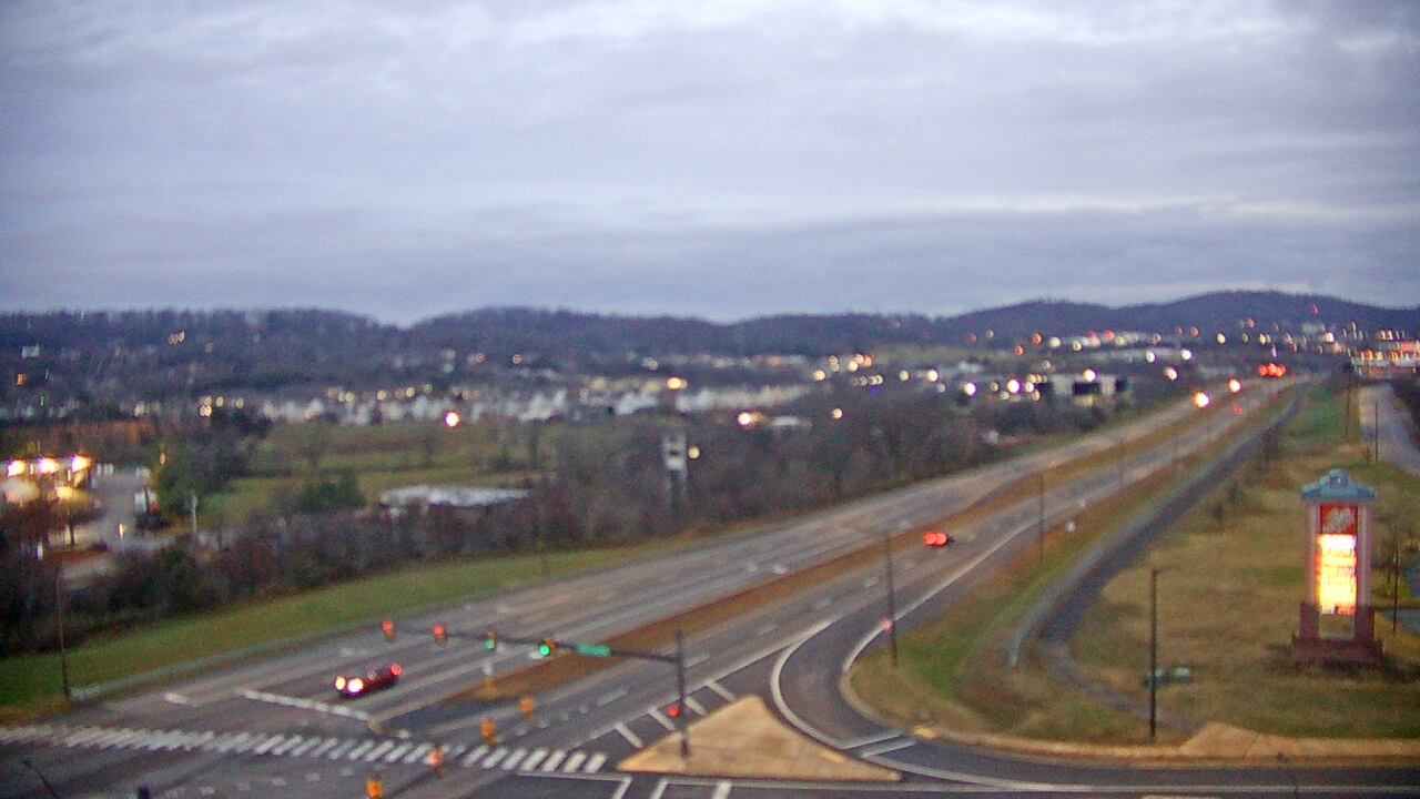 Thumbnail for current weather camera view from Towne Acres ES in Johnson City, Tennessee
