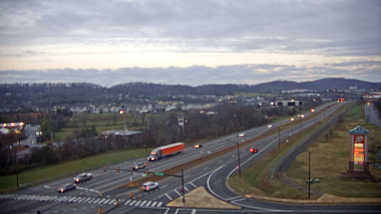 Thumbnail for current weather camera view from Towne Acres ES in Johnson City, Tennessee