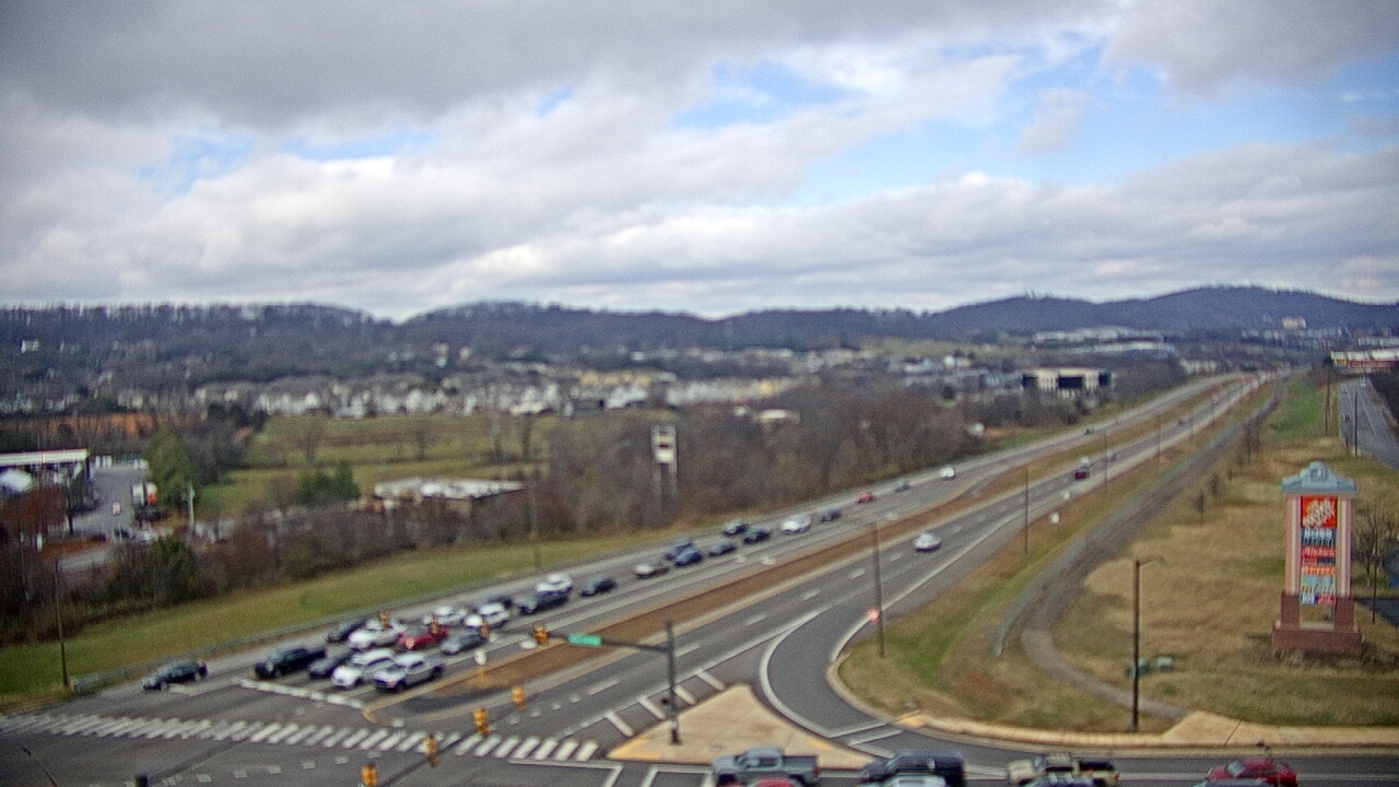Thumbnail for current weather camera view from Towne Acres ES in Johnson City, Tennessee