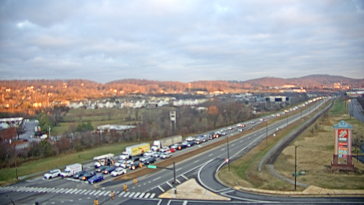 Thumbnail for current weather camera view from Towne Acres ES in Johnson City, Tennessee