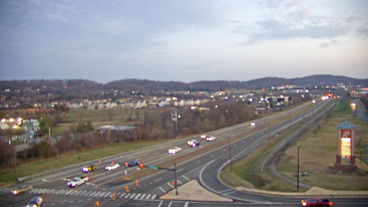 Thumbnail for current weather camera view from Towne Acres ES in Johnson City, Tennessee