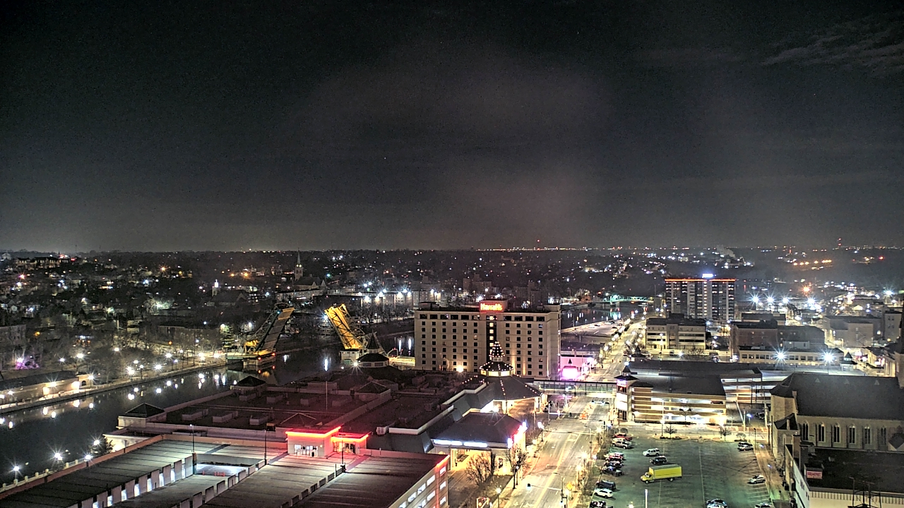 Thumbnail for current weather camera view from County of Will in Joliet, Illinois