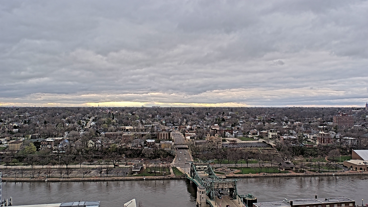 Thumbnail for current weather camera view from County of Will in Joliet, Illinois