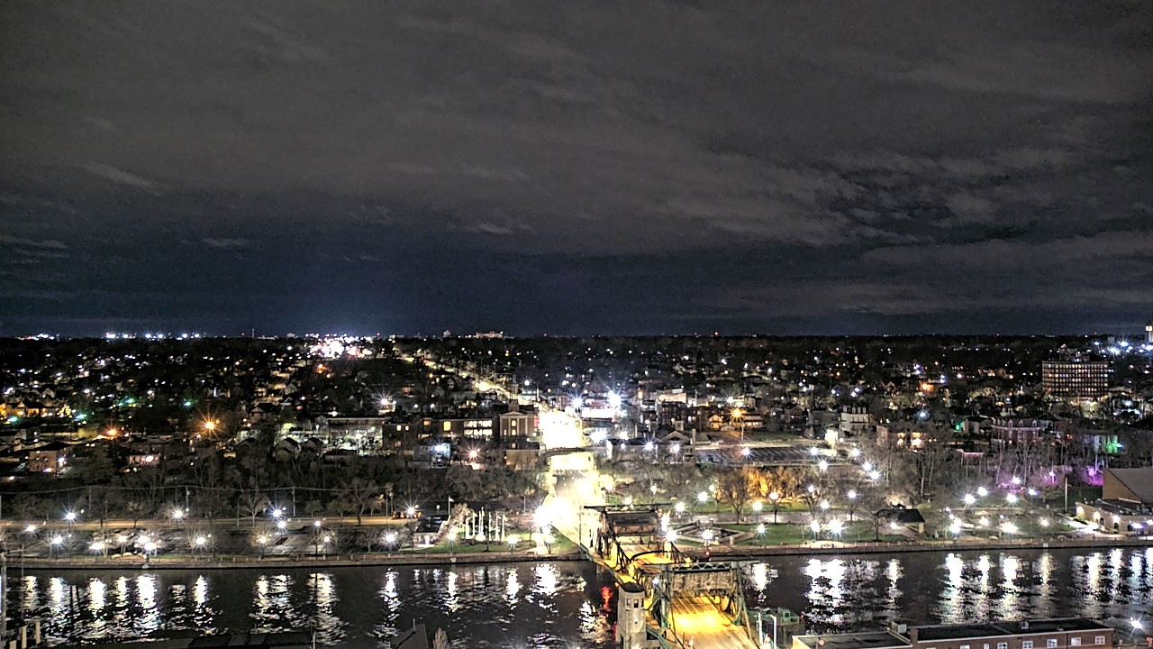 Thumbnail for current weather camera view from County of Will in Joliet, Illinois