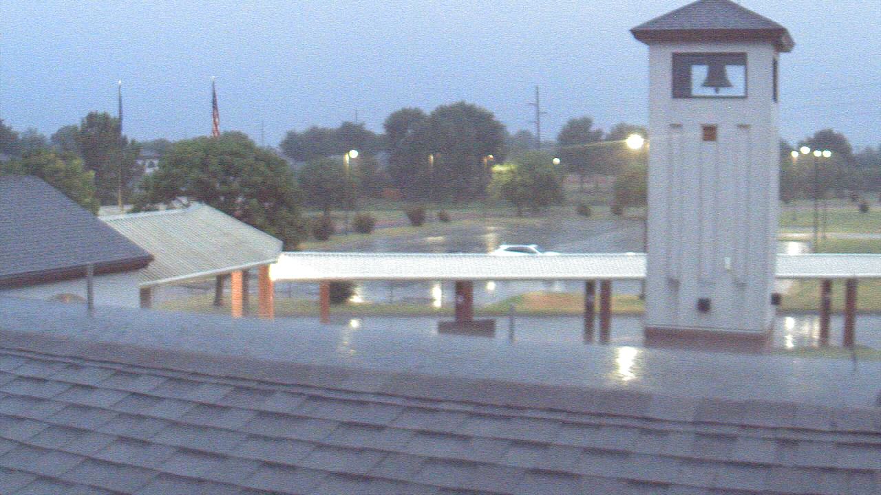 Thumbnail for current weather camera view from West Elementary Intermediate School in Jenks, Oklahoma