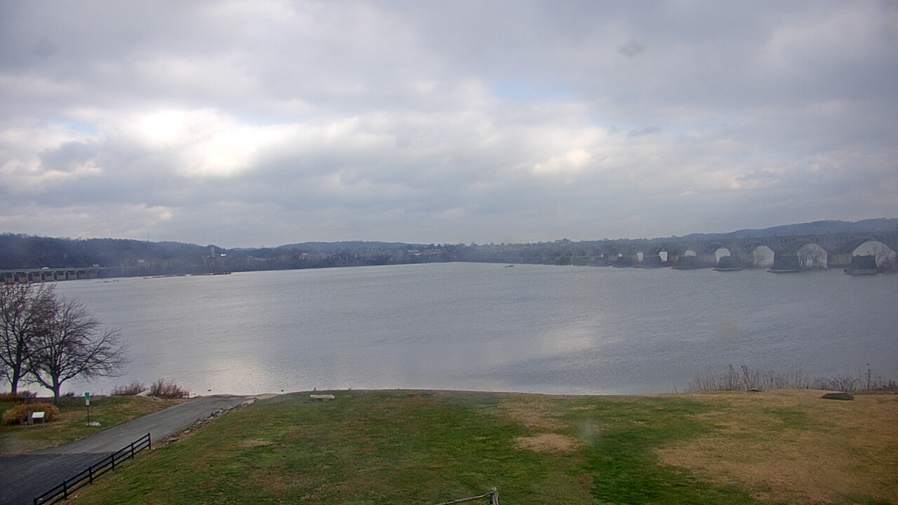 Thumbnail for current weather camera view from John Wright Restaurant in Wrightsville, Pennsylvania