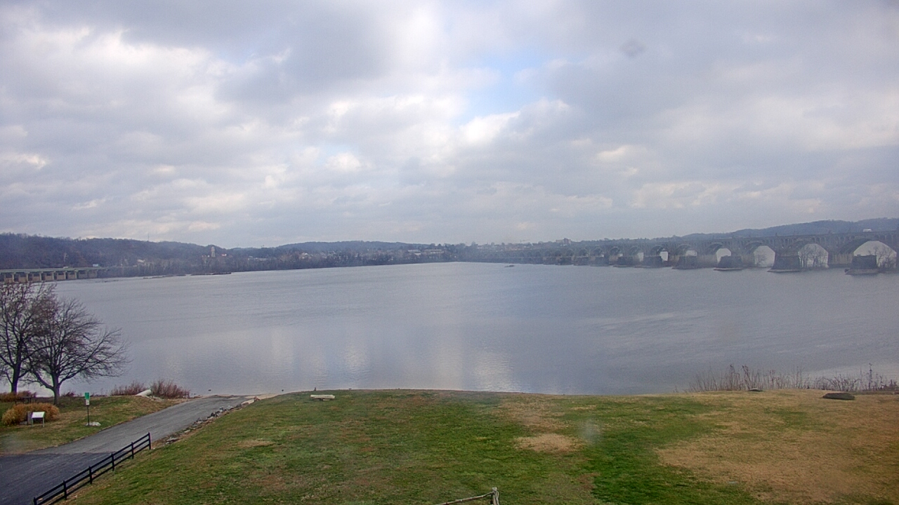 Thumbnail for current weather camera view from John Wright Restaurant in Wrightsville, Pennsylvania