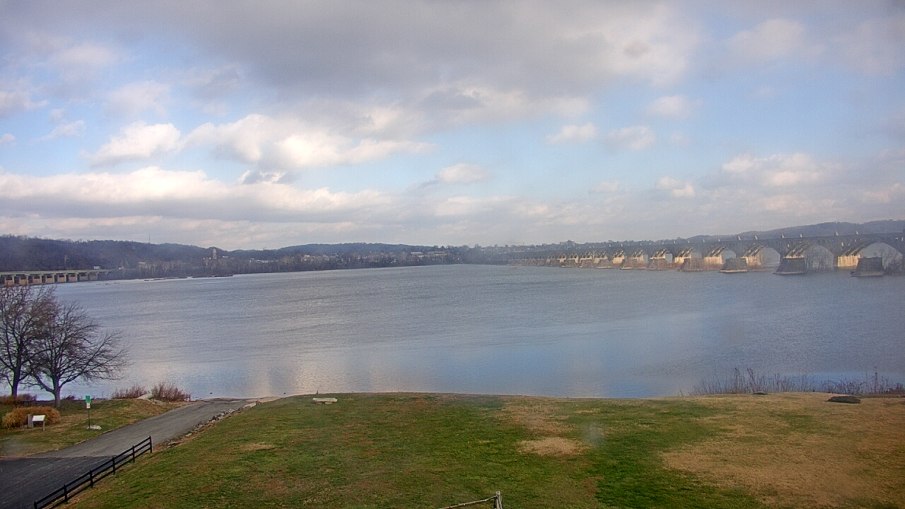 Thumbnail for current weather camera view from John Wright Restaurant in Wrightsville, Pennsylvania