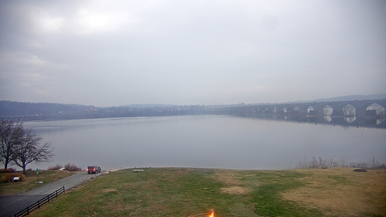 Thumbnail for current weather camera view from John Wright Restaurant in Wrightsville, Pennsylvania