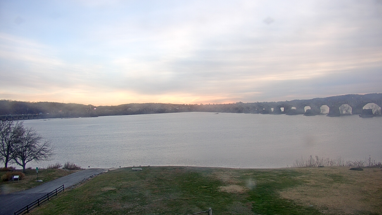 Thumbnail for current weather camera view from John Wright Restaurant in Wrightsville, Pennsylvania