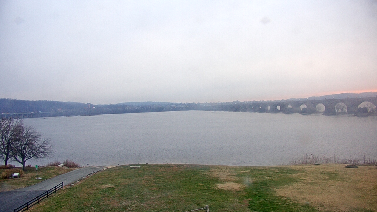 Thumbnail for current weather camera view from John Wright Restaurant in Wrightsville, Pennsylvania