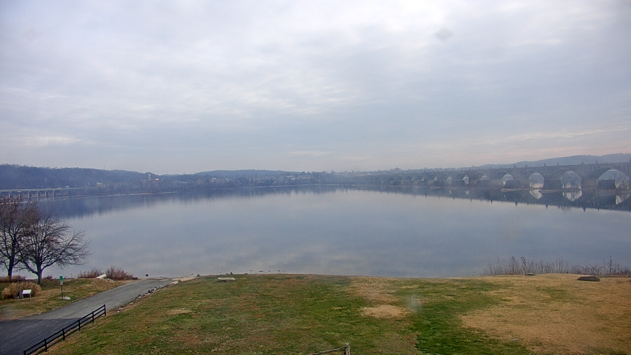 Thumbnail for current weather camera view from John Wright Restaurant in Wrightsville, Pennsylvania