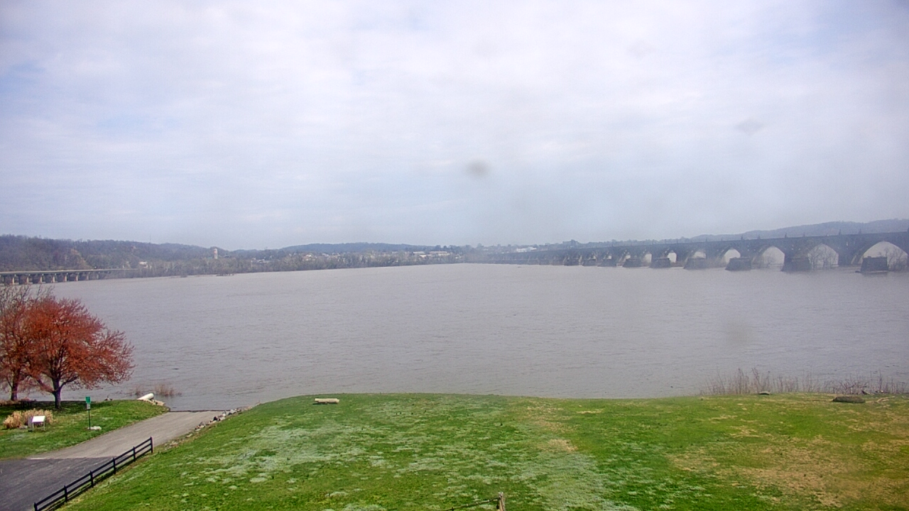 Thumbnail for current weather camera view from John Wright Restaurant in Wrightsville, Pennsylvania