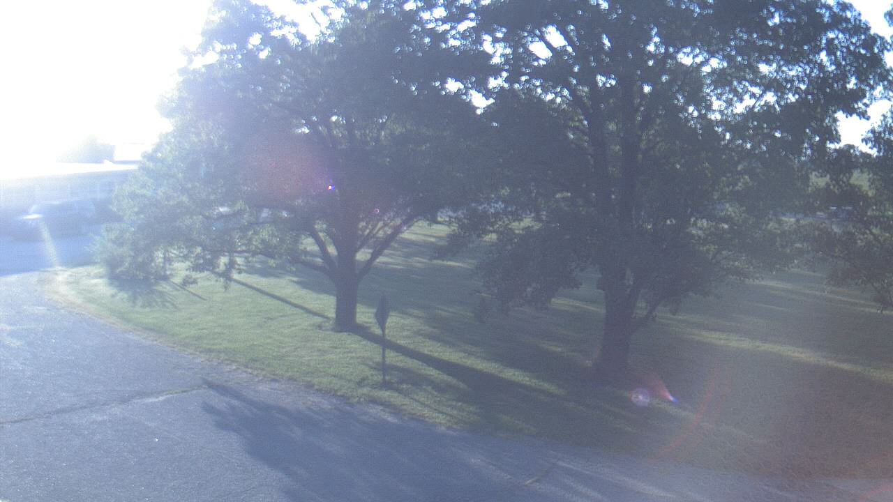 Thumbnail for current weather camera view from Goessel ES in Goessel, Kansas