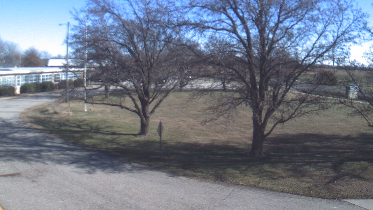 Thumbnail for current weather camera view from Goessel ES in Goessel, Kansas