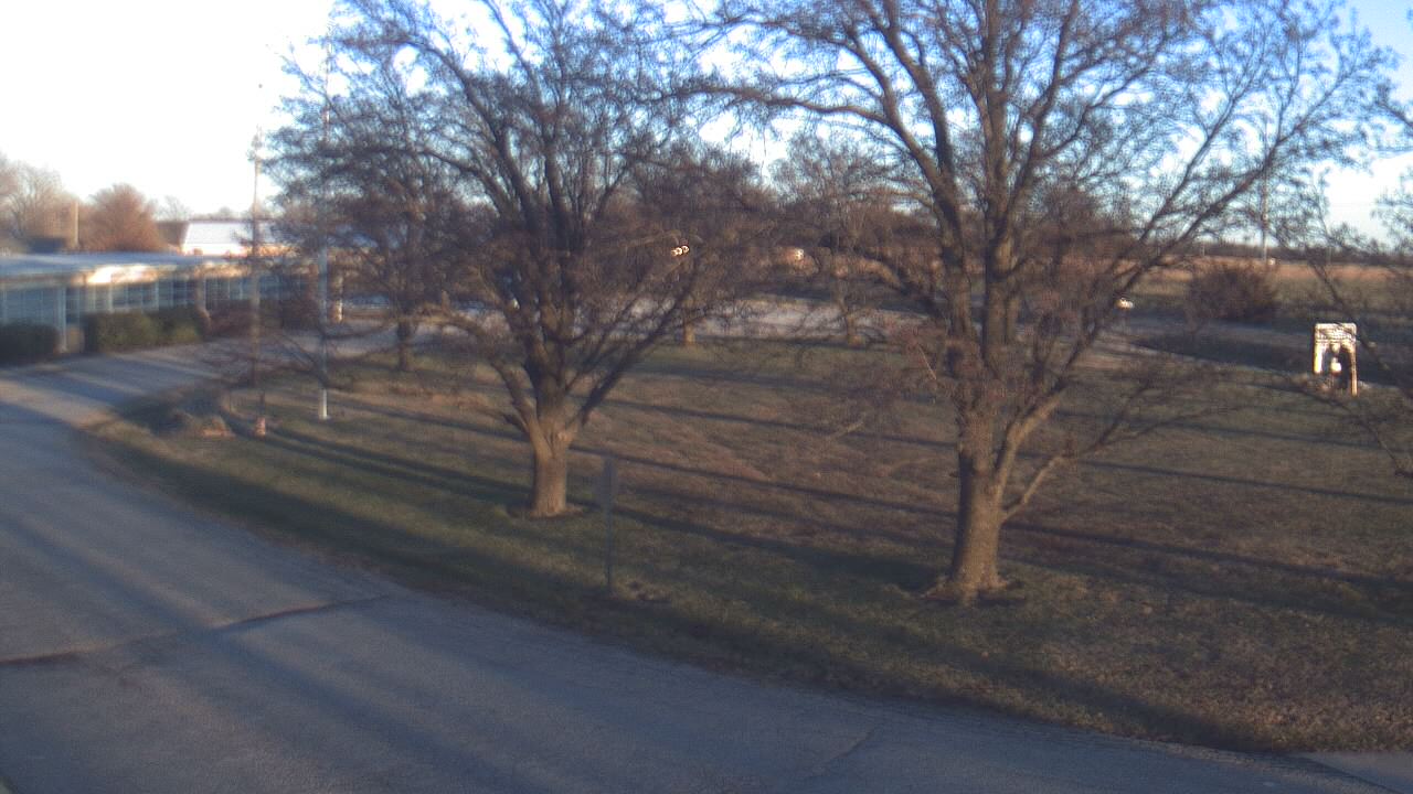 Thumbnail for current weather camera view from Goessel ES in Goessel, Kansas