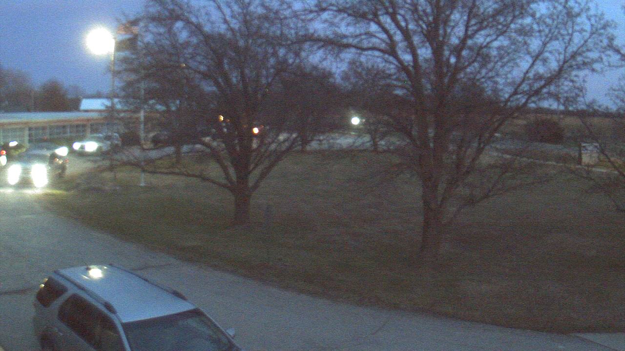 Thumbnail for current weather camera view from Goessel ES in Goessel, Kansas