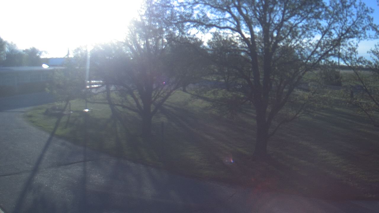 Thumbnail for current weather camera view from Goessel ES in Goessel, Kansas