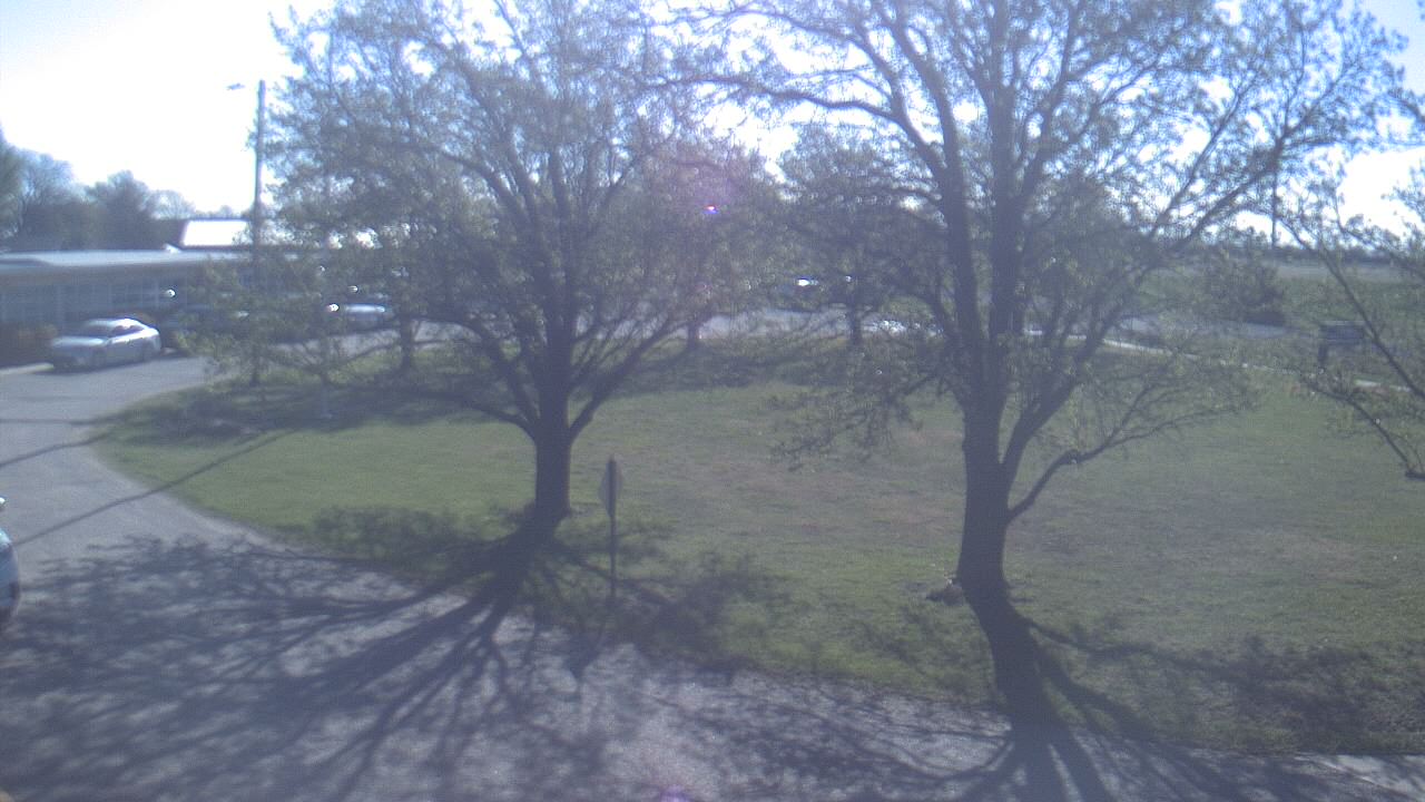 Thumbnail for current weather camera view from Goessel ES in Goessel, Kansas