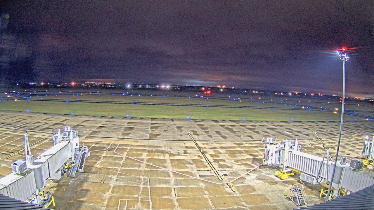 Thumbnail for current weather camera view from Lake Charles Rgnl Arpt terminal bldg in Lake Charles, Louisiana