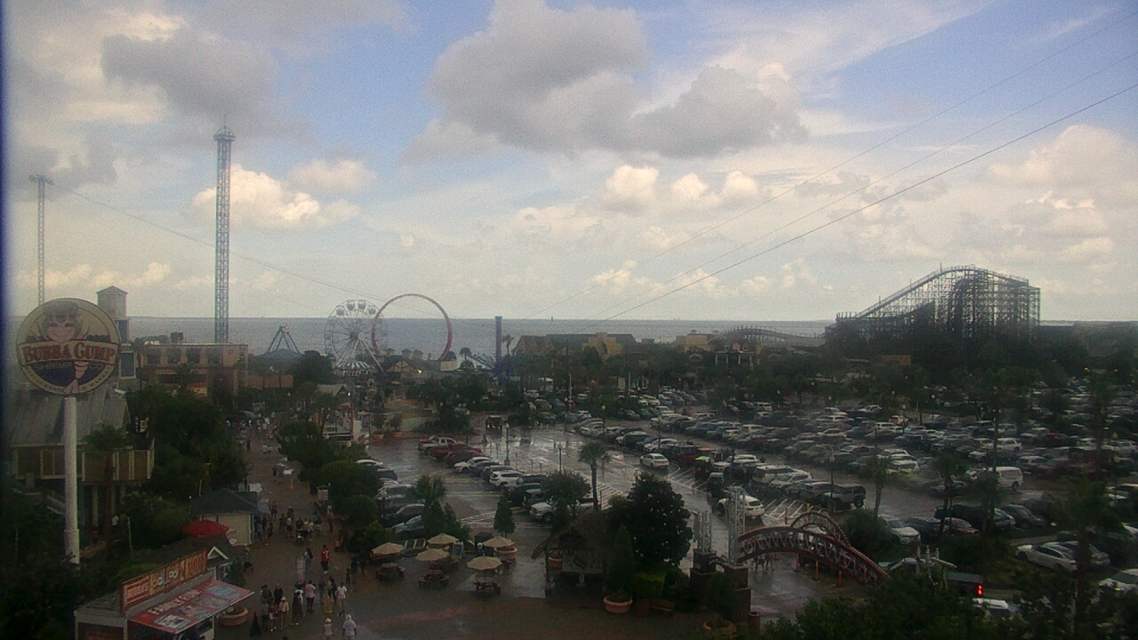 Thumbnail for current weather camera view from The Boardwalk Inn in Kemah, Texas