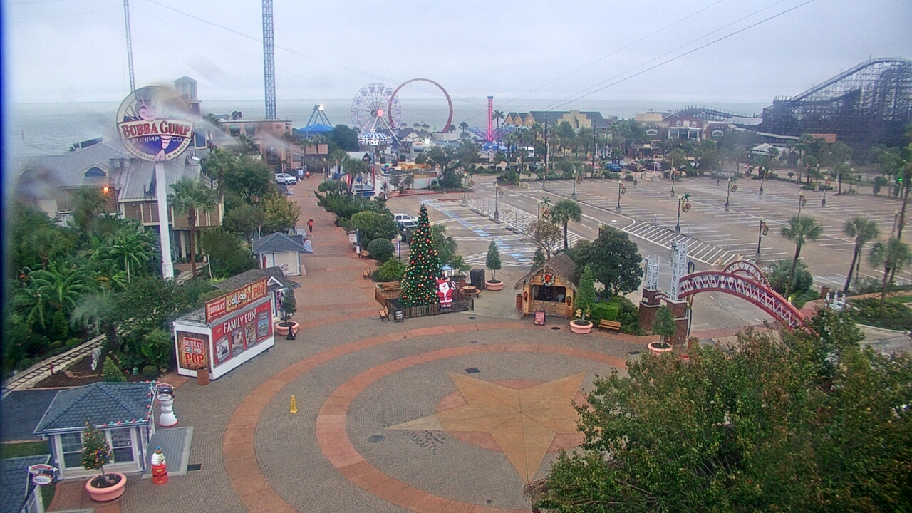 Thumbnail for current weather camera view from The Boardwalk Inn in Kemah, Texas
