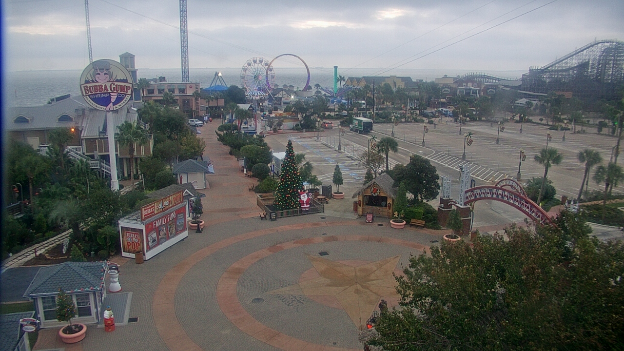 Thumbnail for current weather camera view from The Boardwalk Inn in Kemah, Texas