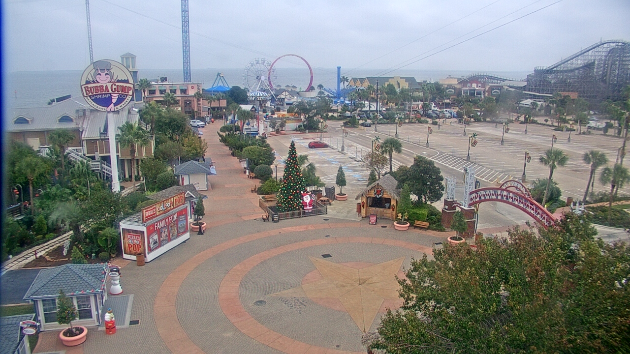 Thumbnail for current weather camera view from The Boardwalk Inn in Kemah, Texas