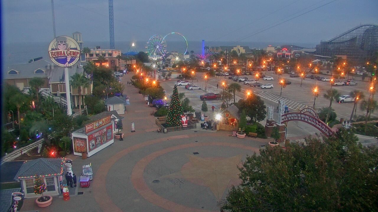 Thumbnail for current weather camera view from The Boardwalk Inn in Kemah, Texas