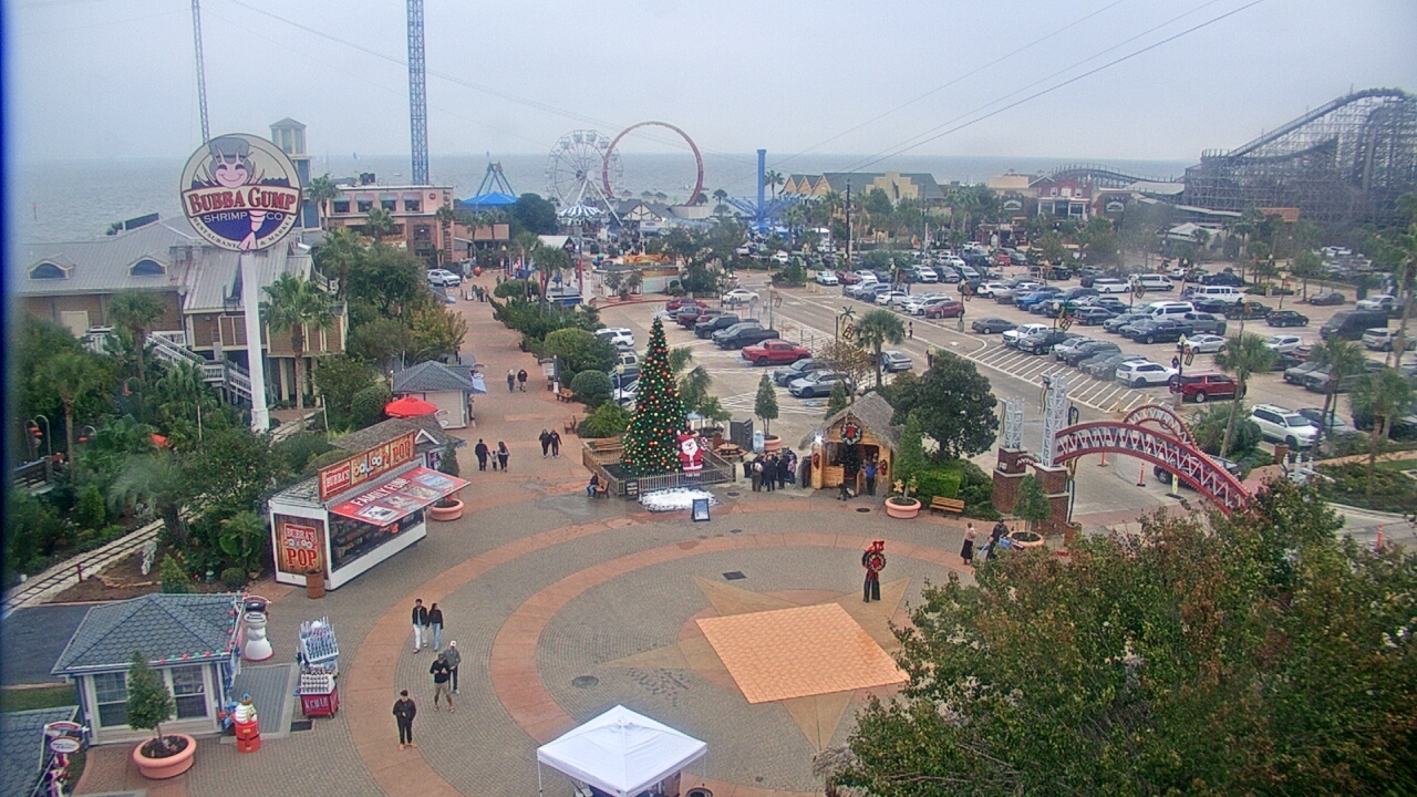 Thumbnail for current weather camera view from The Boardwalk Inn in Kemah, Texas