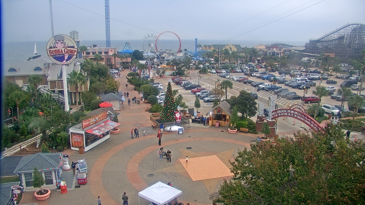Thumbnail for current weather camera view from The Boardwalk Inn in Kemah, Texas