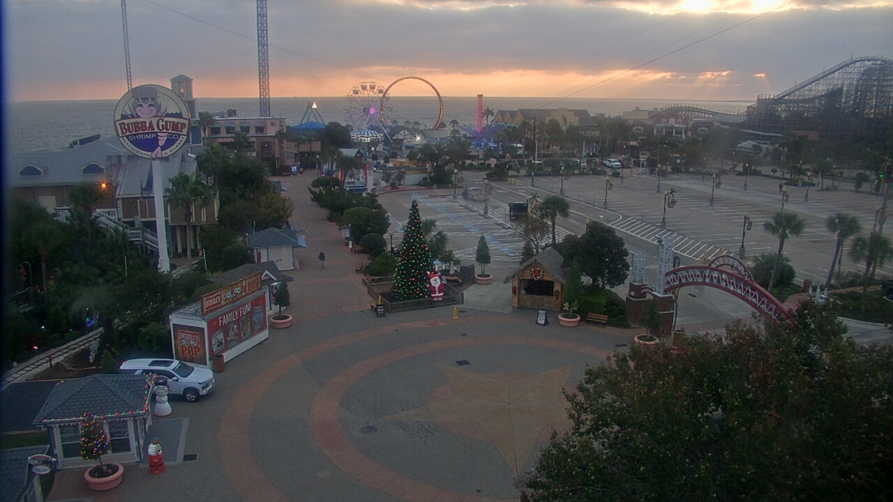 Thumbnail for current weather camera view from The Boardwalk Inn in Kemah, Texas