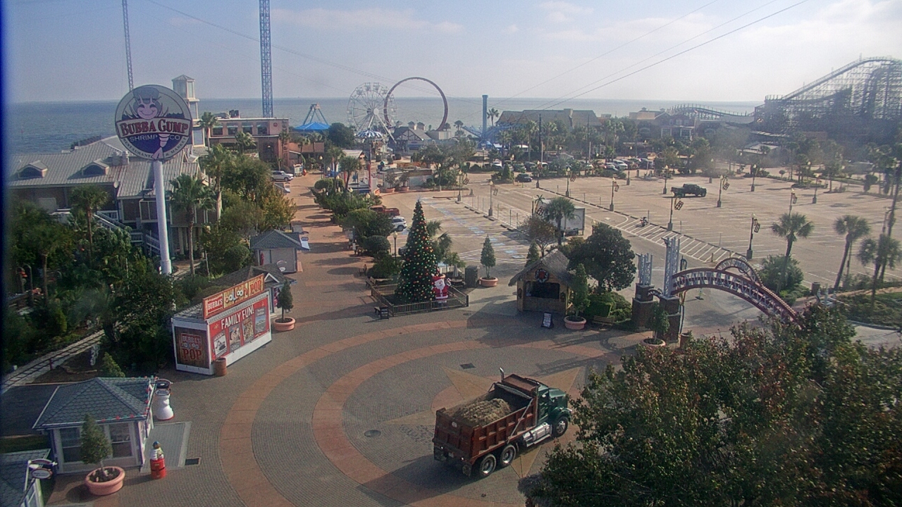 Thumbnail for current weather camera view from The Boardwalk Inn in Kemah, Texas