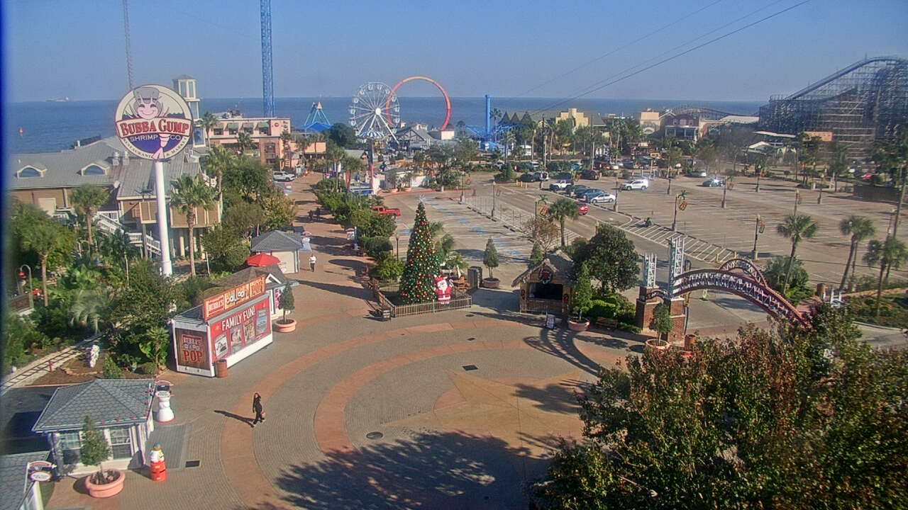 Thumbnail for current weather camera view from The Boardwalk Inn in Kemah, Texas